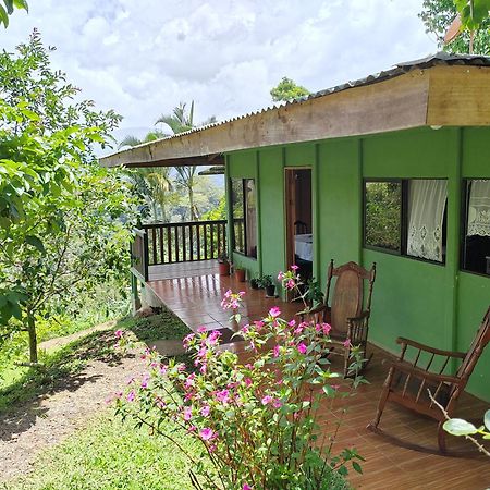 Bella Vista Guest House Туриалба Екстериор снимка