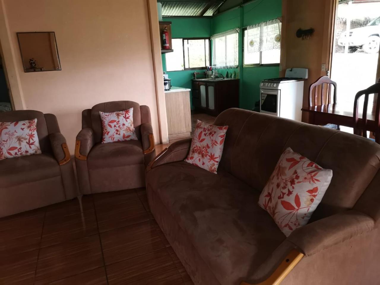 Bella Vista Guest House Туриалба Екстериор снимка
